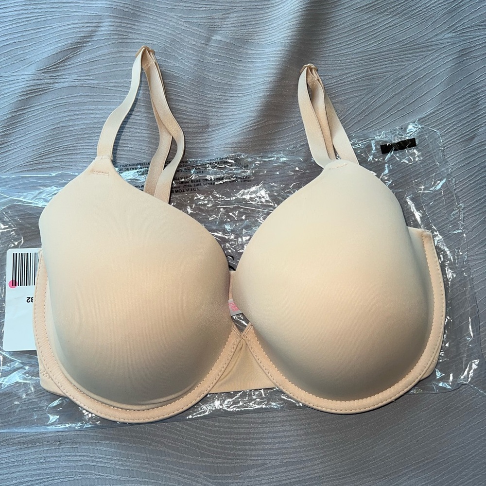 NWT 32DDD VS Pink Bra